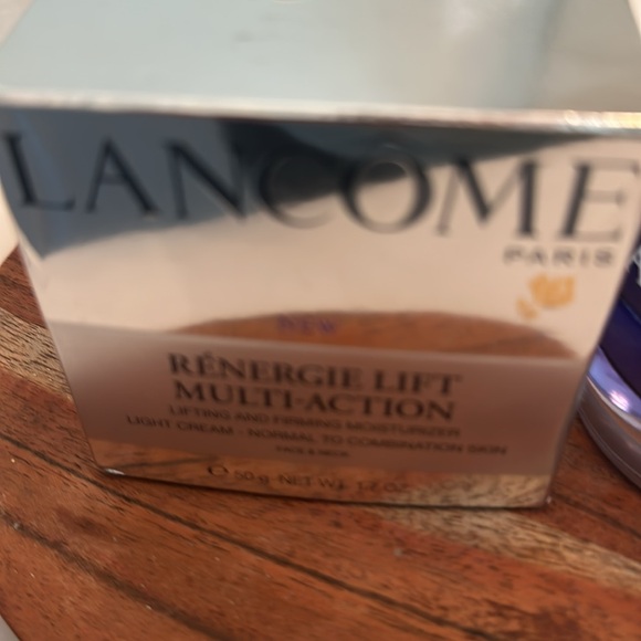 Lancôme - renergie lift multi-action 1.7oz full size never used with box! - Picture 3 of 4